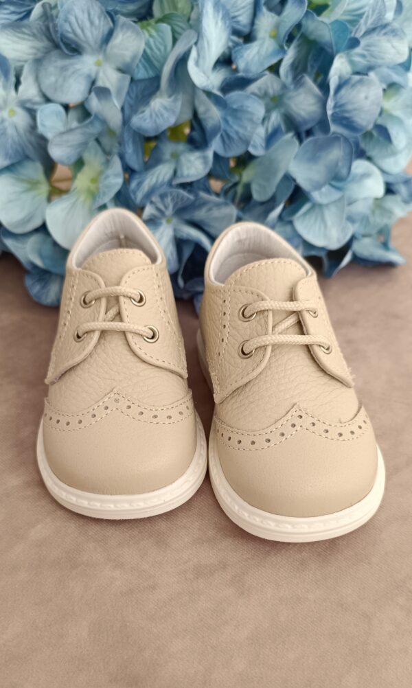 Scarpe bimbo color beige